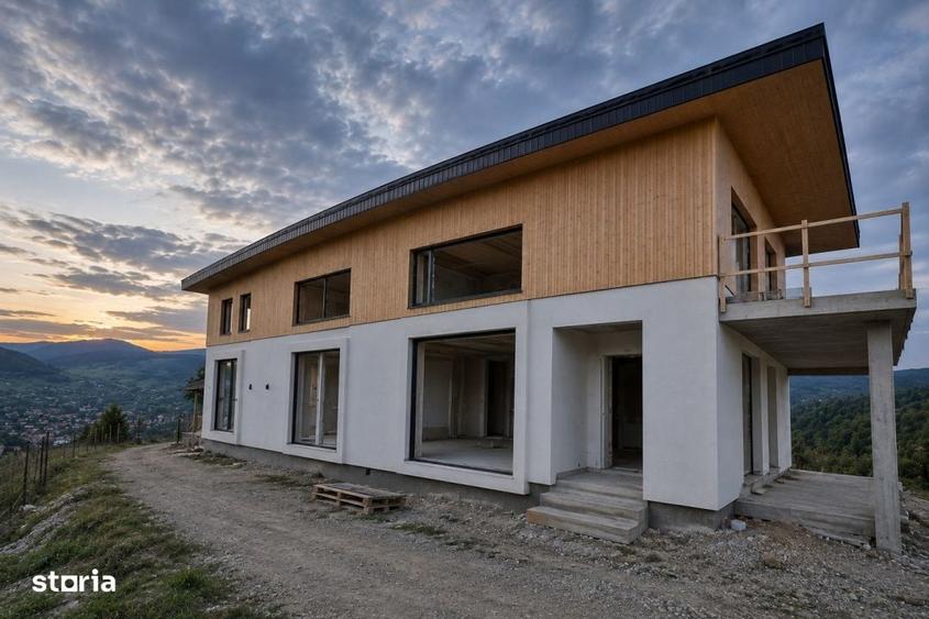 Casa cu priveliste deosebita 232 mp + terasa 50 mp | Teren 5 ari | - 1