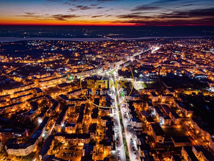Birou, de 446 mp, în Crișan