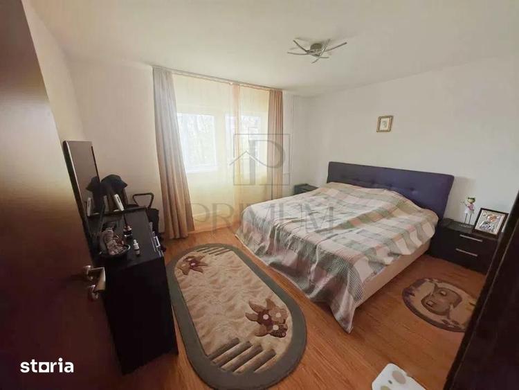 Apartament cu 4 camere decomandat, mobilat în Steaua