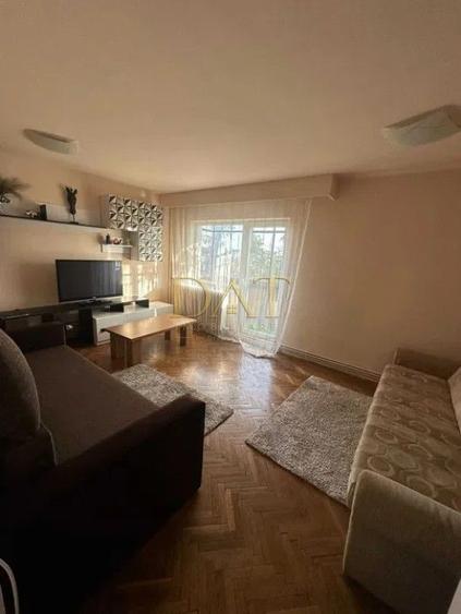 Apartament cu 4 camere decomandat, mobilat în Gheorgheni