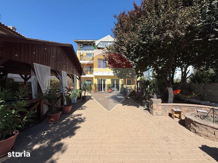 Spațiu comercial, de 300 mp, în Nord