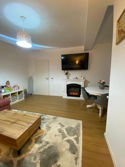 Apartament cu 2 camere decomandat în Odăi