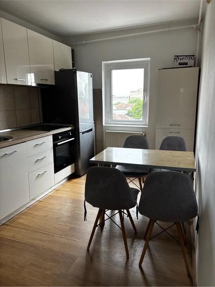Apartament cu 2 camere semidecomandat în Șagului