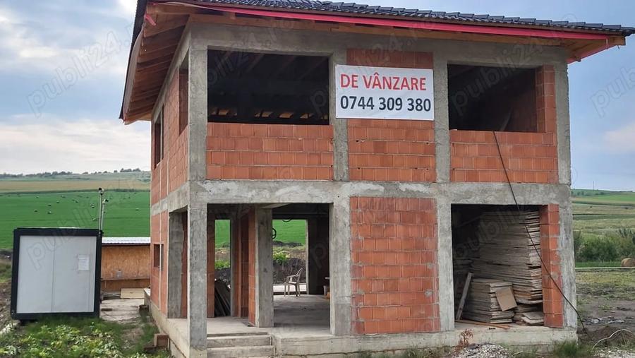 Teren de 655 mp, în Chinteni