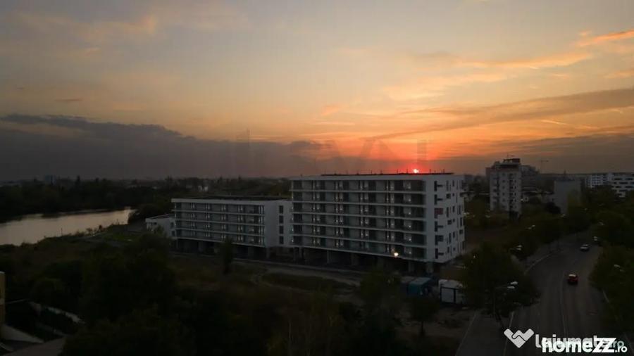 Apartament cu 2 camere semidecomandat în Victoriei