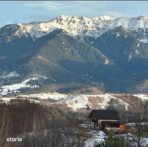 Casă cu 4 camere cu Teren 125 Mp în Moieciu