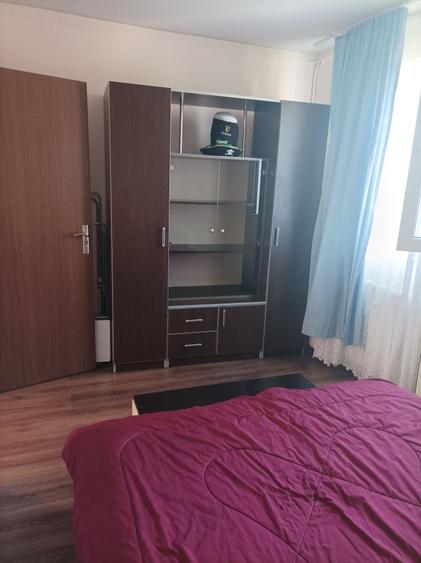 Apartament cu 2 camere semidecomandat în Drumul Taberei