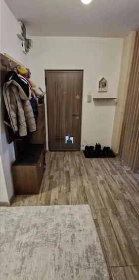 Apartament cu 3 camere decomandat, mobilat în Olteniței