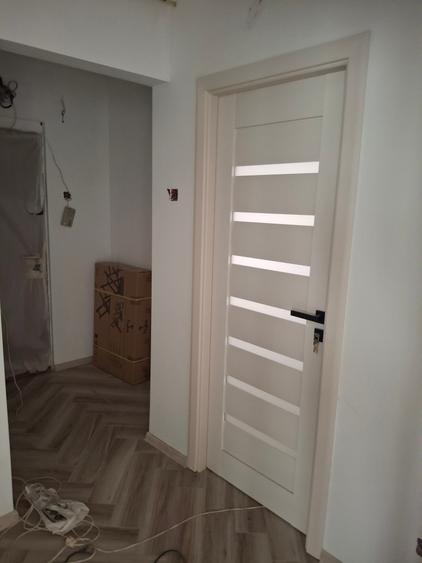 Apartament cu 2 camere decomandat în Drumul Taberei