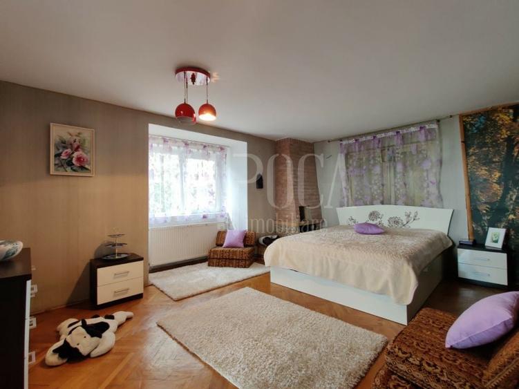 Casă individuală cu 6 camere cu Canalizare în Dâmbul Rotund