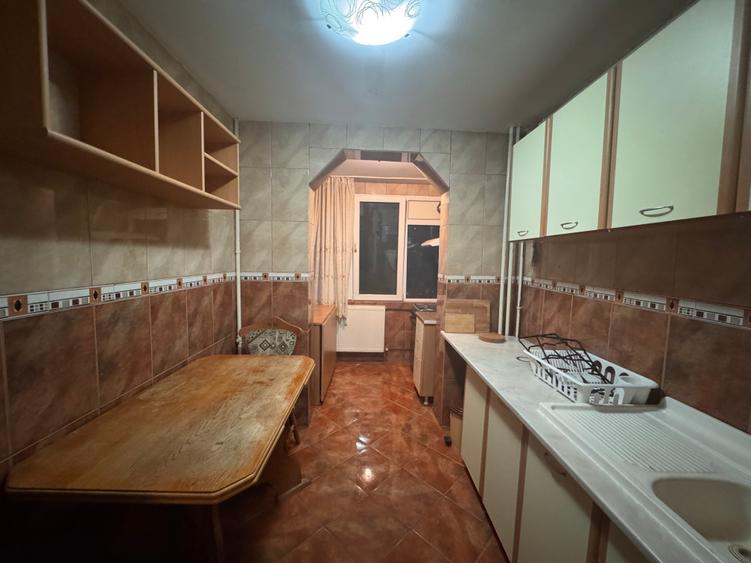 Apartament cu 3 camere decomandat în Nicolae Grigorescu