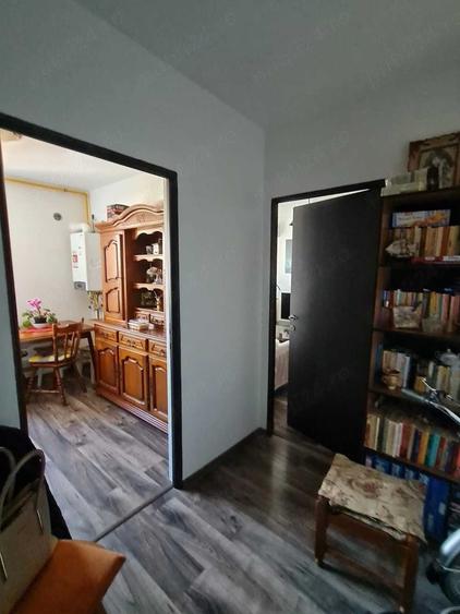 Apartament cu 2 camere semidecomandat în Ultracentral