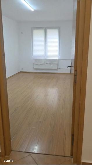 Apartament cu 4 camere decomandat în Tudor Vladimirescu