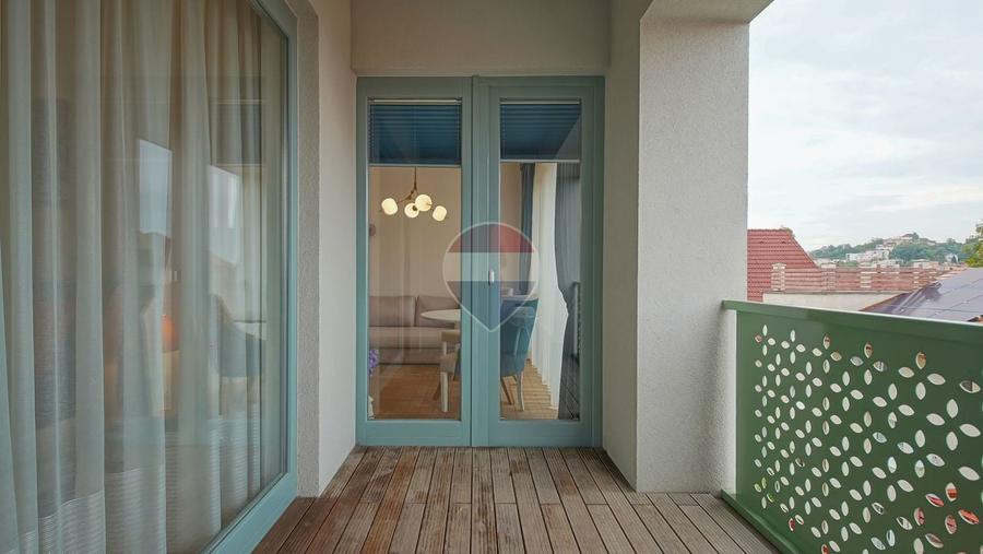 Apartament cu 2 camere decomandat, mobilat în Brașovul Vechi