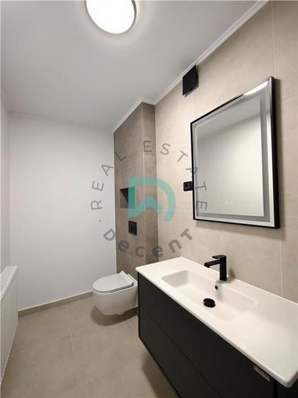 Apartament cu 2 camere nedecomandat în Centrul Istoric
