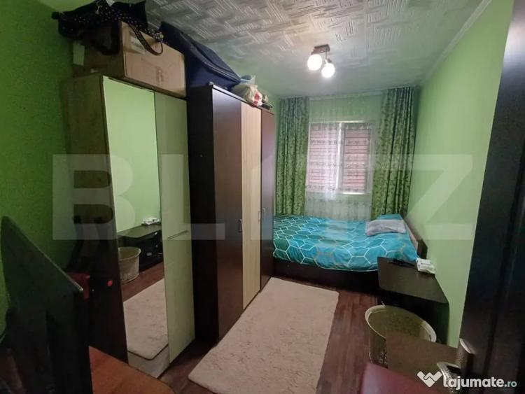 Apartament cu 2 camere decomandat în Plopilor