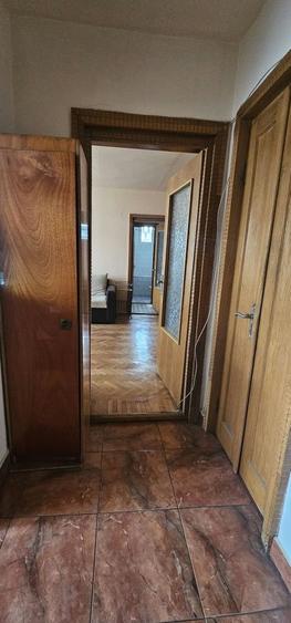 Apartament cu 2 camere semidecomandat în Rogerius