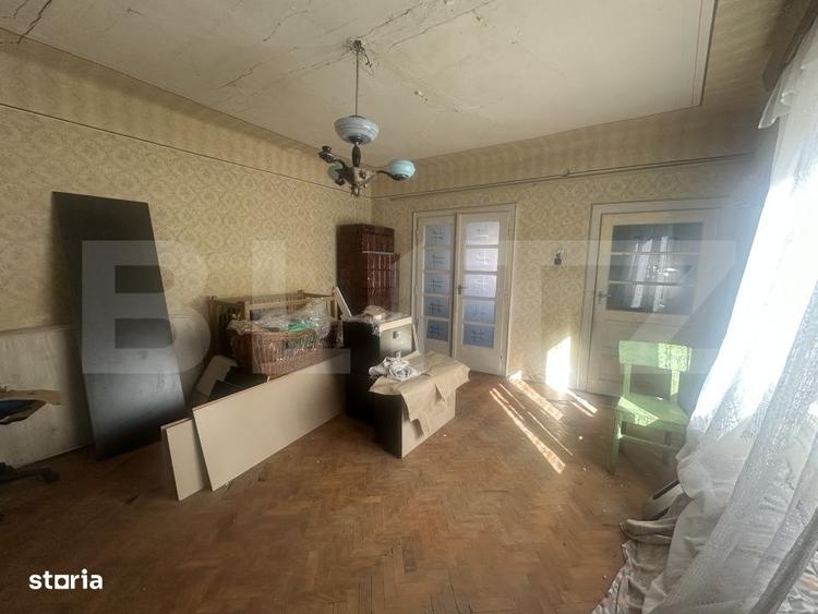 Casă cu 4 camere cu Teren 842 Mp în Titulescu