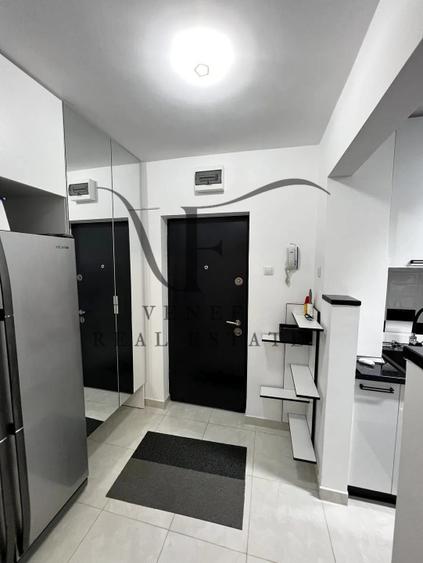 Apartament cu 3 camere decomandat în Obor