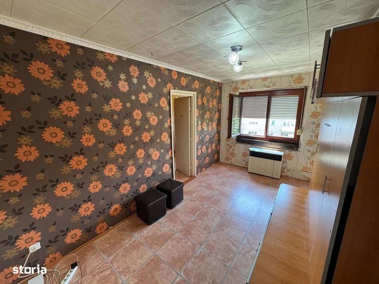 Apartament cu 2 camere în Micro 14