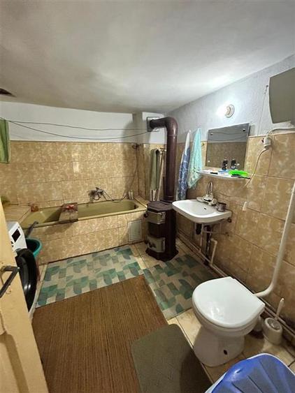 Casă individuală cu 5 camere cu Canalizare în Brăilița