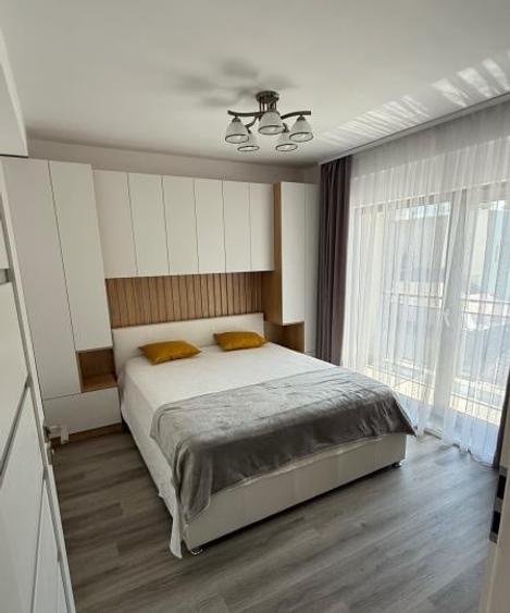 Apartament cu 2 camere decomandat, mobilat în 1 Mai