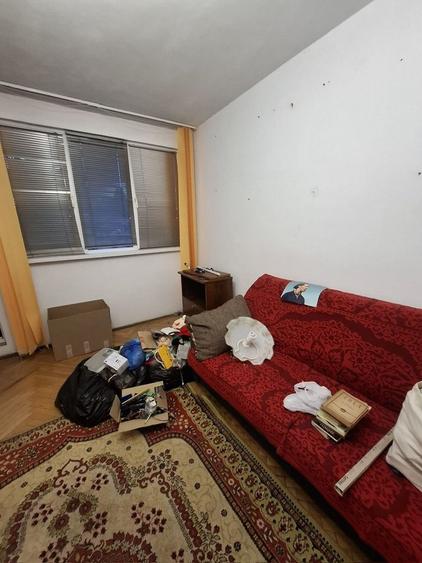 Apartament cu 2 camere semidecomandat în 1 Mai