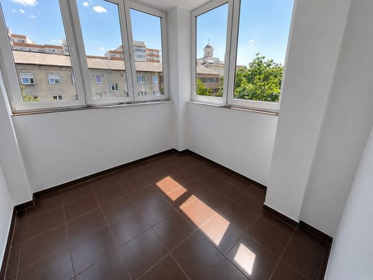 Apartament 2 camere | 70 mp utili | Zona Cetate - Vasile Goldis - 7