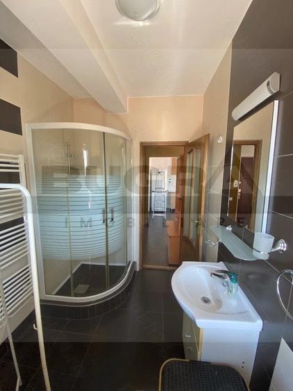 Apartament cu 2 camere semidecomandat în Semicentral