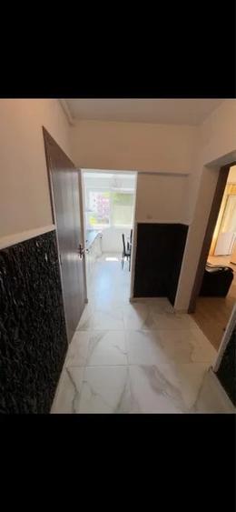 Apartament cu 2 camere nedecomandat, mobilat în Berceni