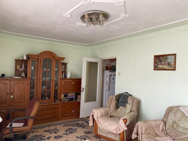 Apartament cu 2 camere decomandat în Orizont