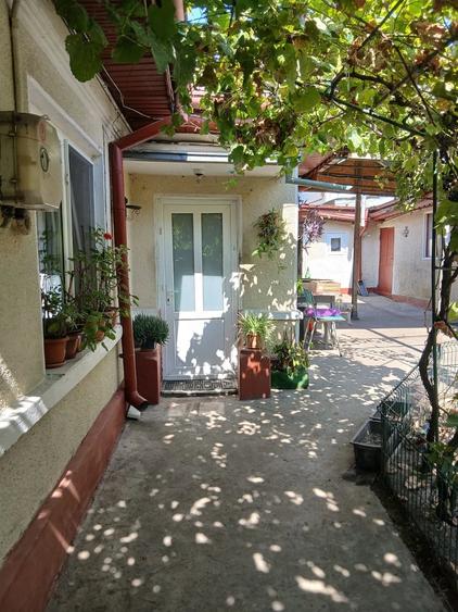 Casă cu 4 camere cu Teren 207 Mp în Central