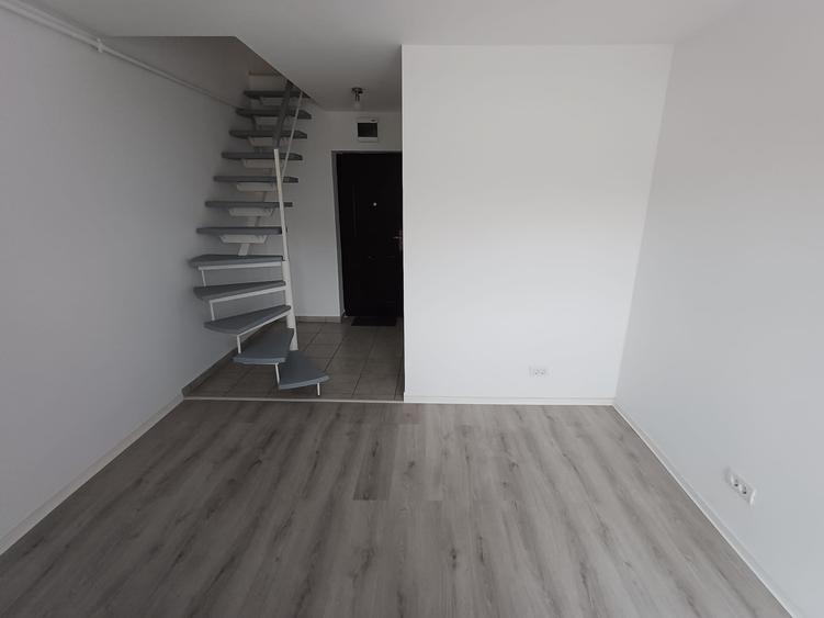 Apartament cu 2 camere semidecomandat în Titan