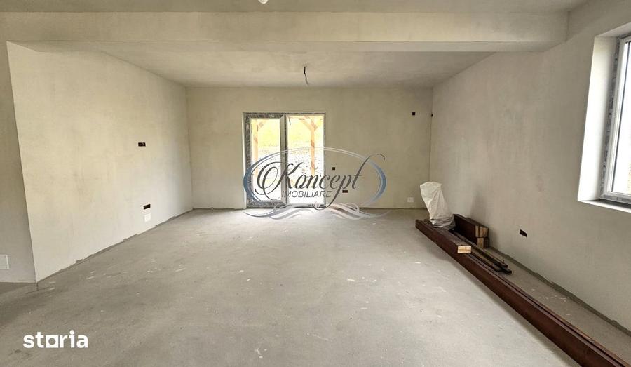 Casă cu 5 camere cu Teren 1000 Mp în Baciu