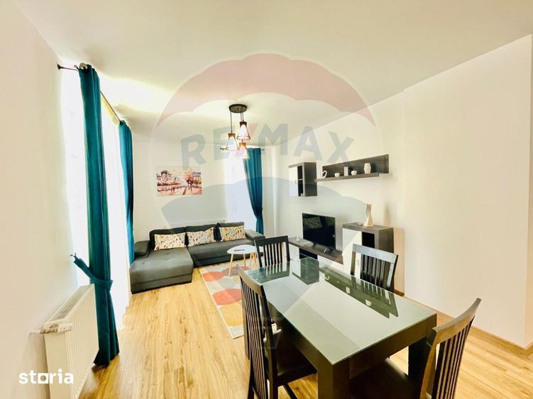 Apartament cu 3 camere decomandat în Lazaret