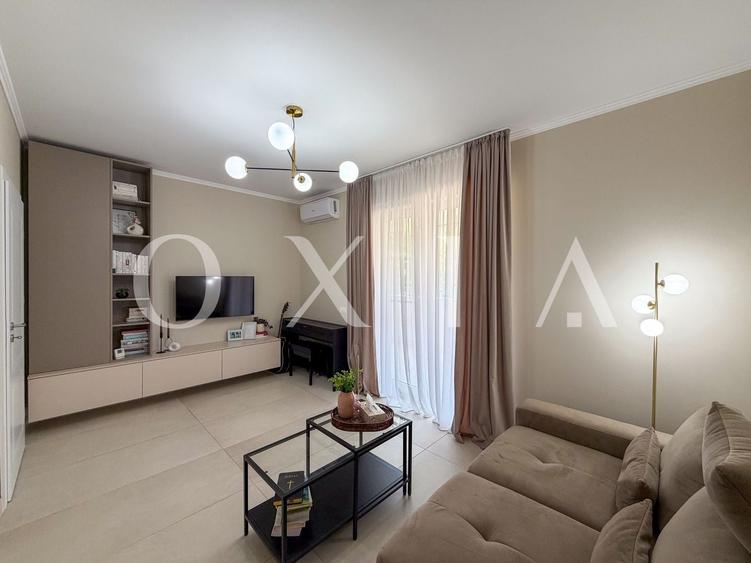 Apartament cu 2 camere semidecomandat, mobilat în Giroc