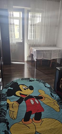 Apartament cu 2 camere decomandat în Exterior Vest