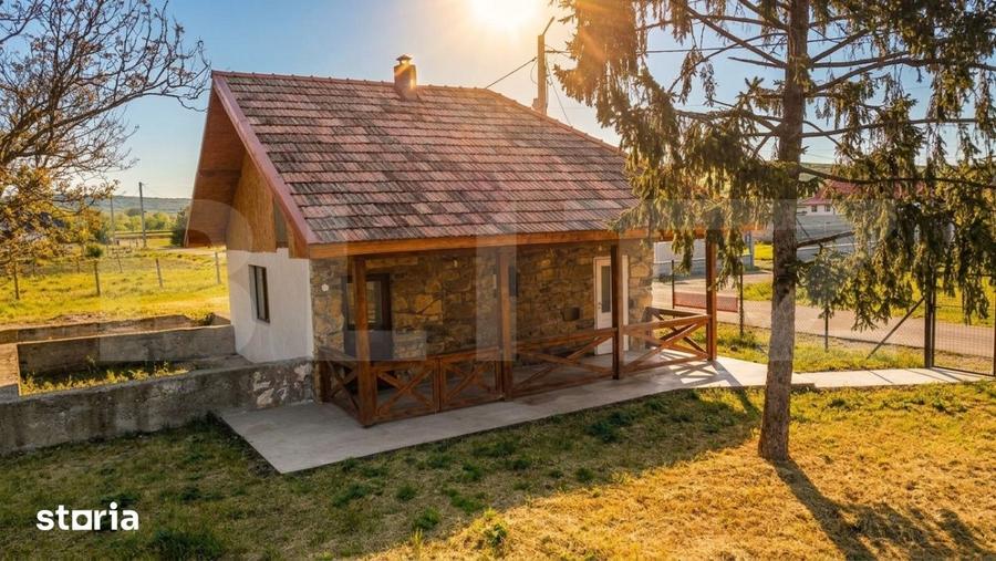 Casă cu 9 camere cu Teren 1900 Mp în Iclod