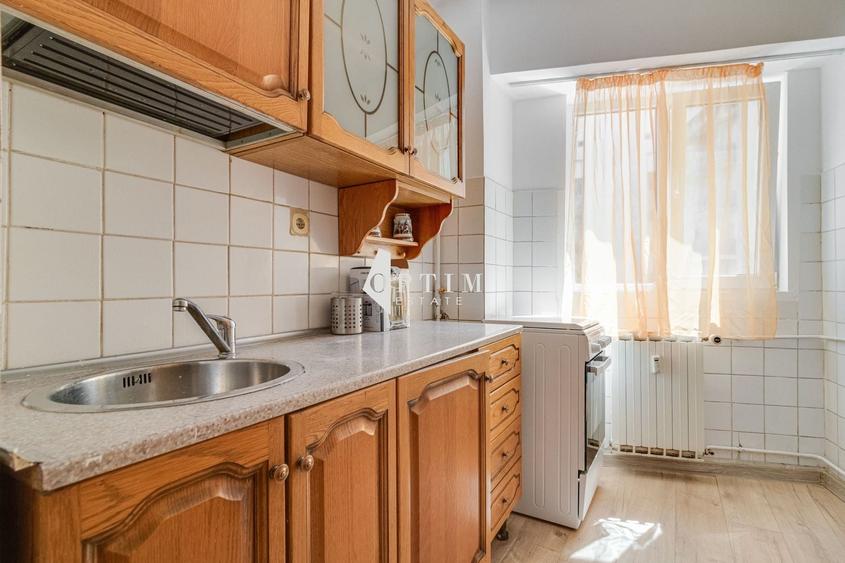 Garsonieră decomandată în Timpuri Noi