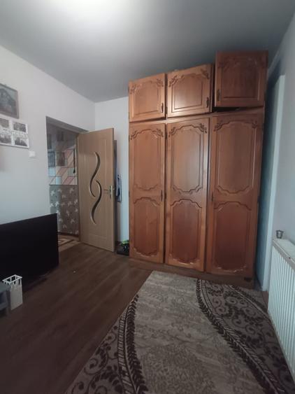Apartament cu 3 camere decomandat în Ultracentral