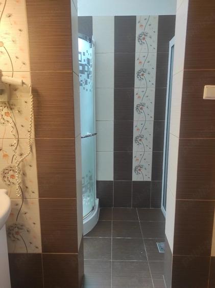Spațiu comercial, de 120 mp, în Cetate
