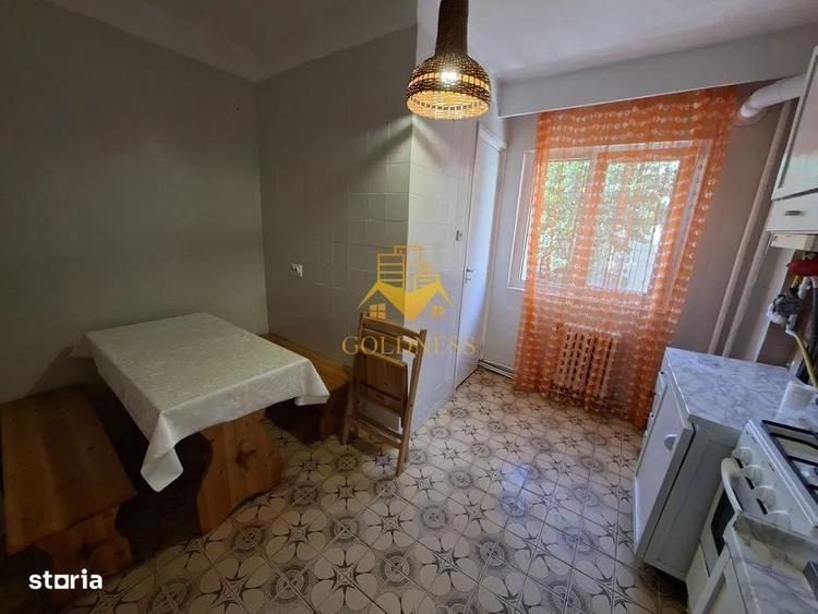 Apartament cu 2 camere decomandat în Mărăști