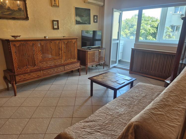 Apartament cu 2 camere semidecomandat în Turda