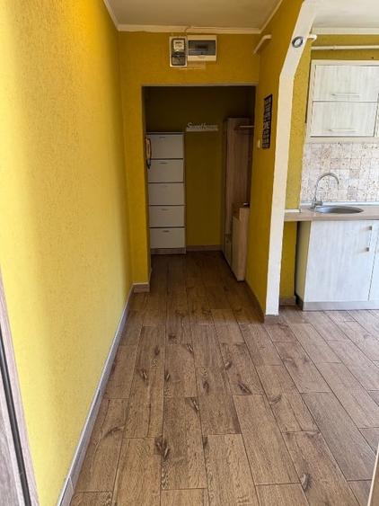 Apartament cu 2 camere semidecomandat, mobilat în Girocului