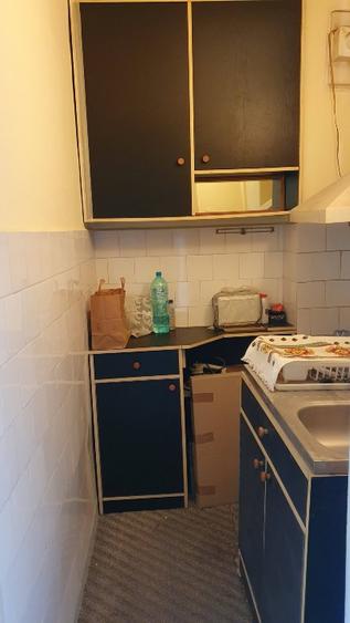 Apartament cu 3 camere decomandat în Nufărul