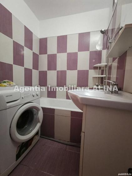 Garsoniera in Deva, zona Micro, str. Mihai Eminescu, 27 mp, semidecomandata, parter. - 2