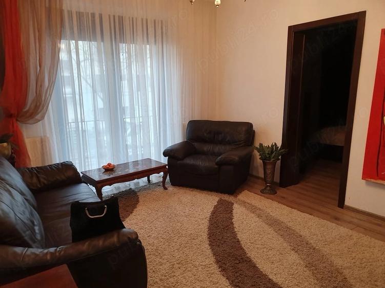 Apartament cu 3 camere decomandat, mobilat în Copou