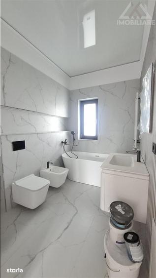 Casă cu 4 camere cu Teren 400 Mp în Rediu