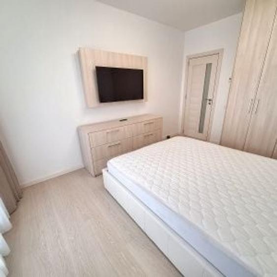 Penthouse cu 4 camere decomandat în Craiovei