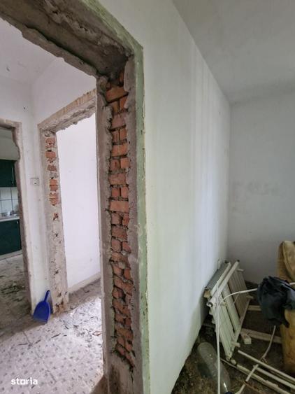 Casă cu 4 camere în Sud